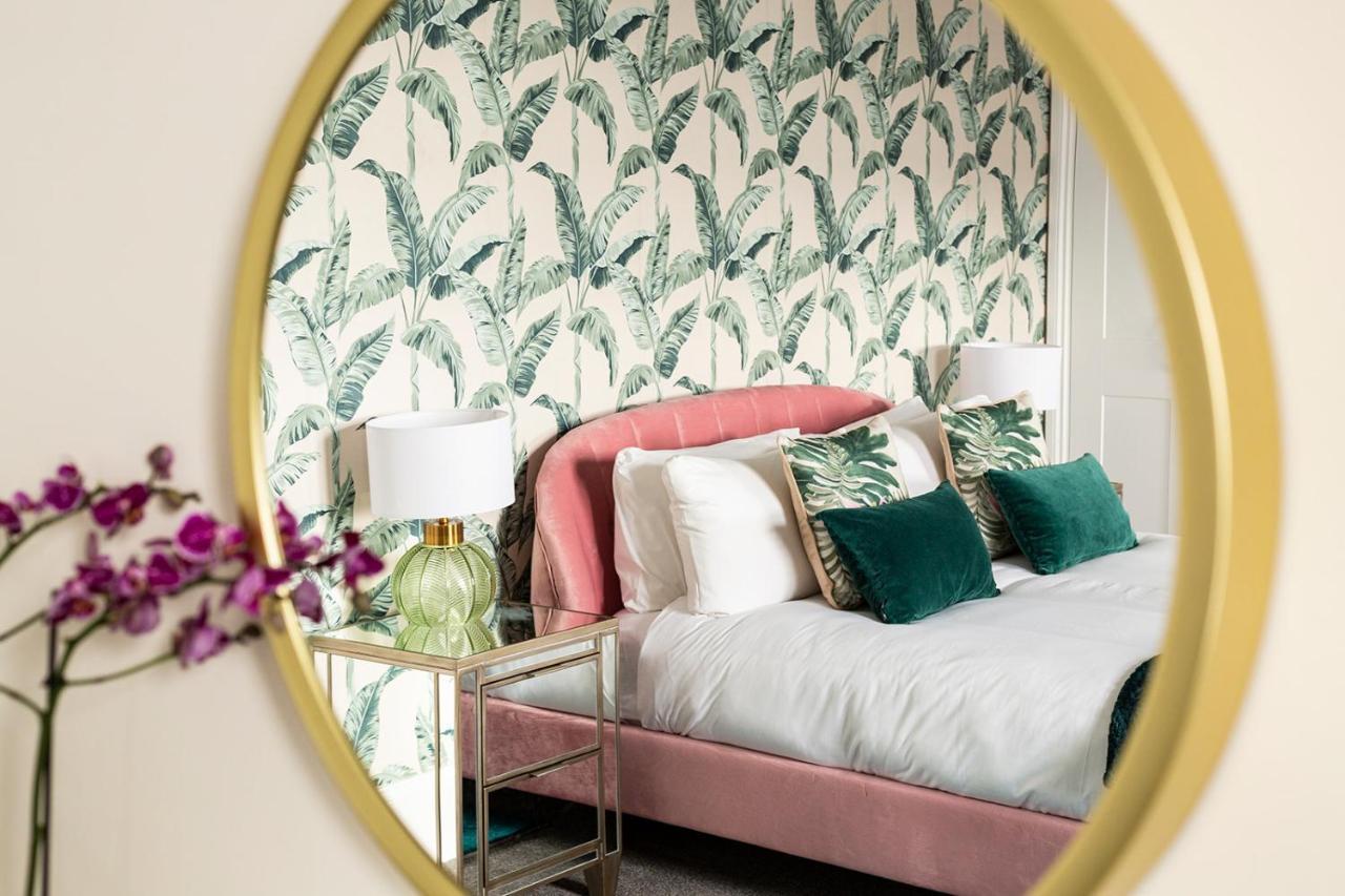 Stunning Seaside Apartment Over 3 Floors Near Margate Westgate-on-Sea Bagian luar foto