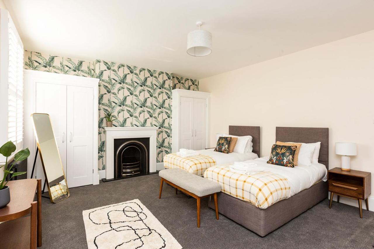 Stunning Seaside Apartment Over 3 Floors Near Margate Westgate-on-Sea Bagian luar foto